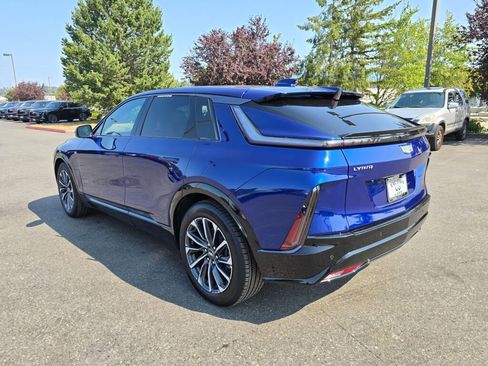 Used 2024 Cadillac Lyriq Sport image 5