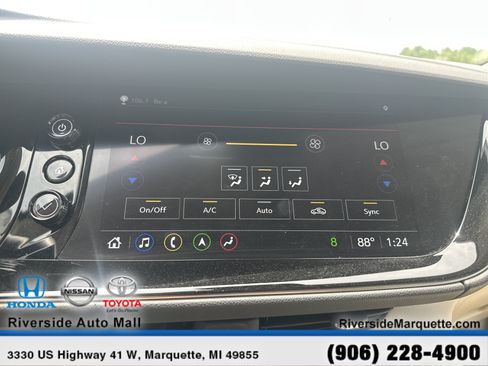 Used 2023 Buick Envision Avenir FWD image 17