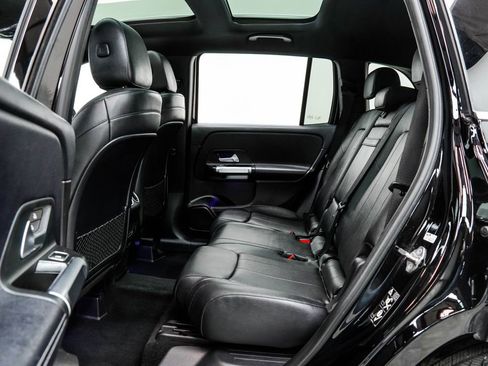 Used 2020 Mercedes-Benz GLB 250 image 18