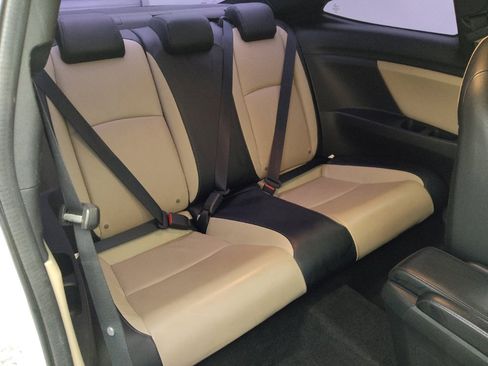 Used 2018 Honda Civic EX-L image 19