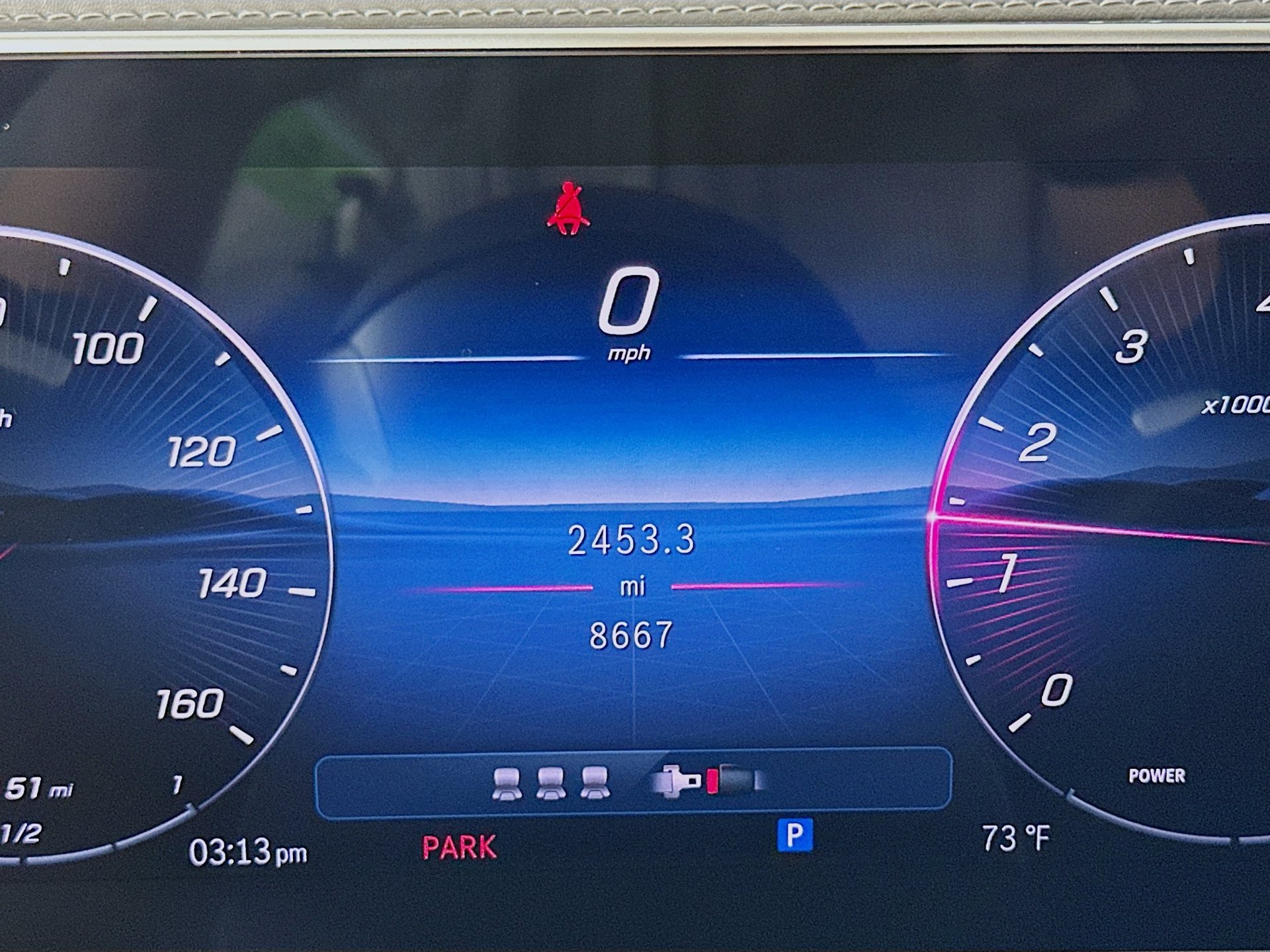 Used 2025 Mercedes-Benz GLC 300 4MATIC image 13