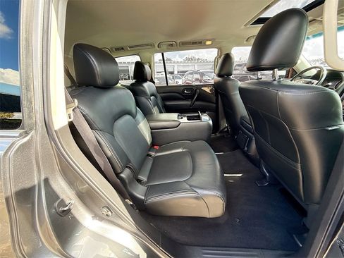 Used 2021 INFINITI QX80 Luxe image 32