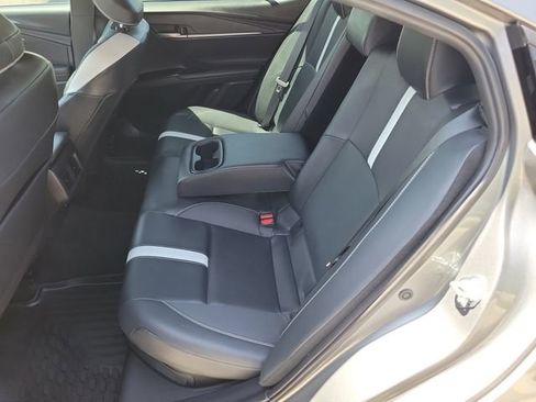 Used 2025 Toyota Camry SE FWD image 25