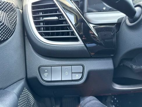 New 2026 Kia Seltos S AWD/4WD image 43