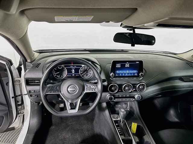 Used 2024 Nissan Sentra SV FWD image 21