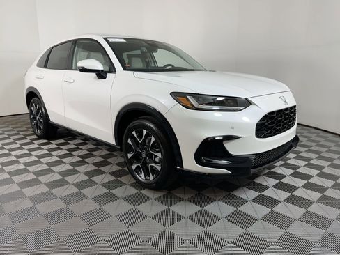 New 2026 Honda HR-V EX-L image 6