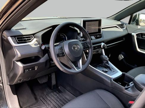 Used 2024 Toyota RAV4 SE AWD/4WD image 21