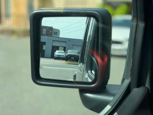 Used 2021 Jeep Wrangler Unlimited Rubicon image 26