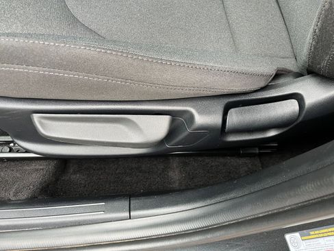 Used 2025 Kia K4 FWD image 22