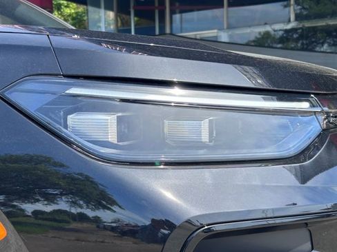New 2026 Volkswagen Tiguan SE R-Line FWD image 3