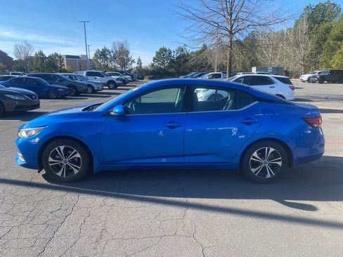 Used 2022 Nissan Sentra SV image 4