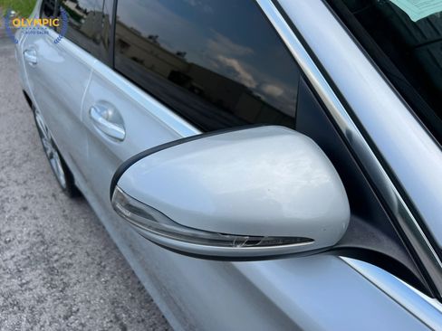 Used 2016 Mercedes-Benz C 300 Sedan w/ Multimedia Package image 19