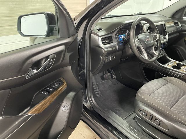 Used 2023 GMC Acadia SLE w/ Elevation Edition AWD/4WD image 10