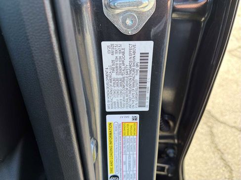 Used 2025 Honda CR-V EX-L image 34