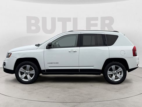 Used 2015 Jeep Compass Sport w/ Power Value Group image 2