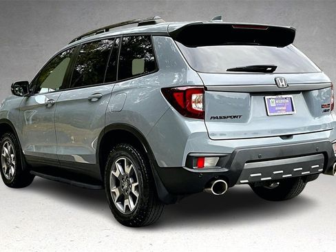 Used 2022 Honda Passport TrailSport image 4