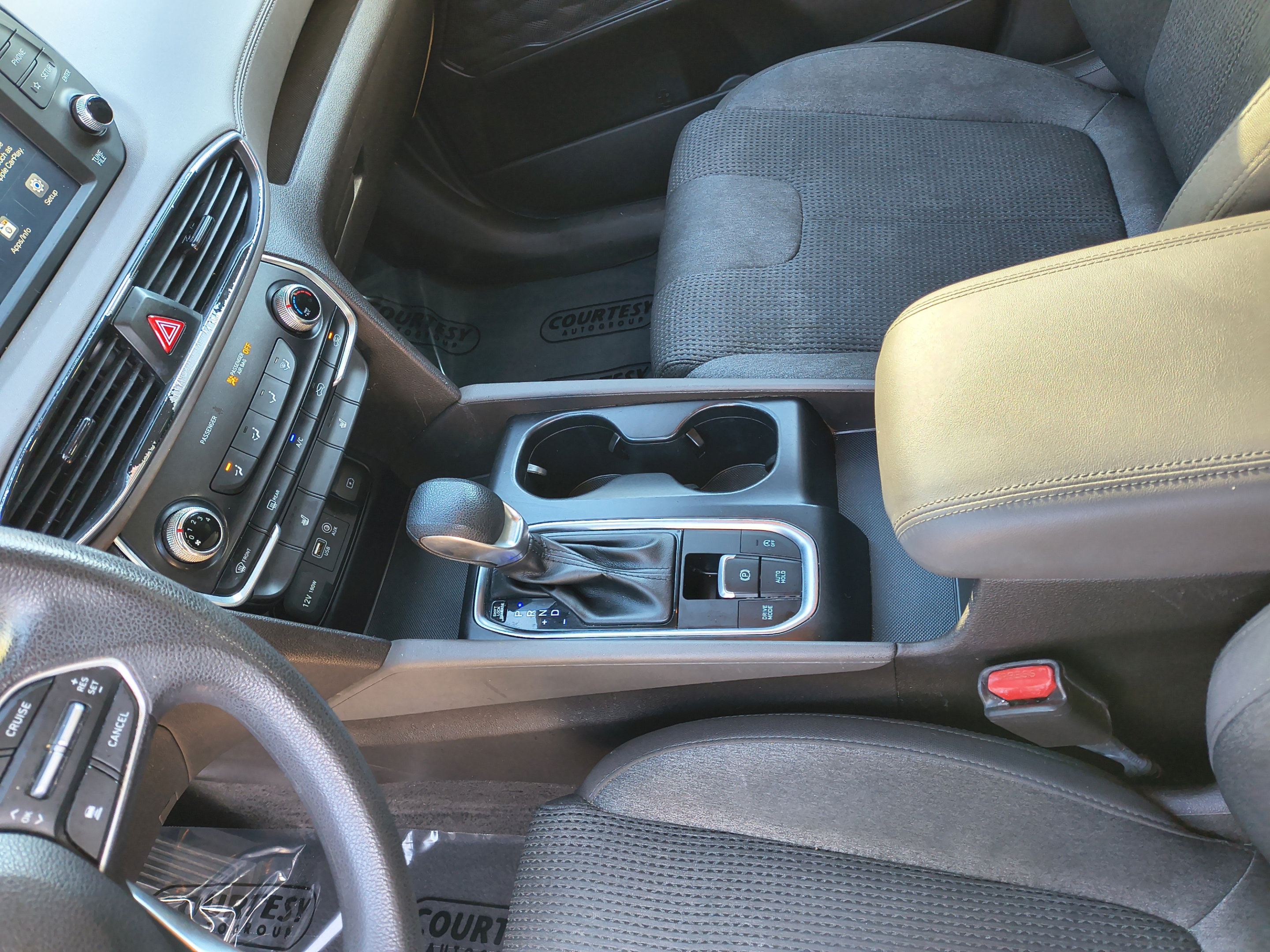 Used 2020 Hyundai Santa Fe SEL FWD image 20