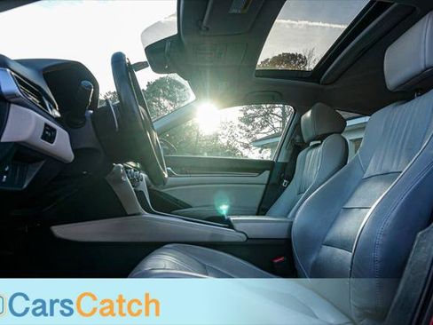 Used 2018 Honda Accord EX-L image 17