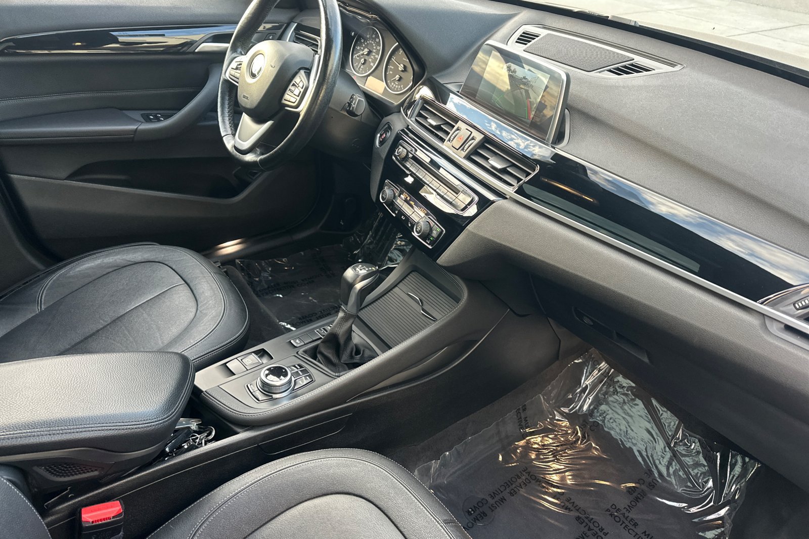 Used 2018 BMW X1 xDrive28i AWD/4WD image 18