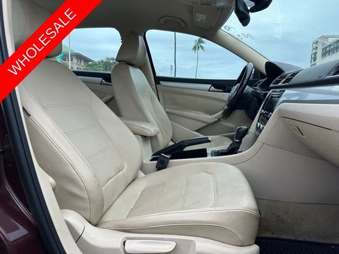 Used 2012 Volkswagen Passat 2.5 SE image 9