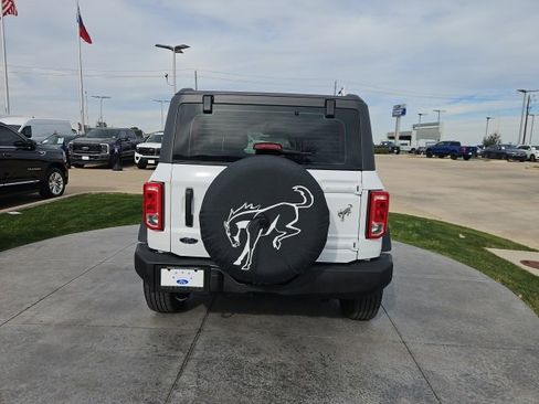 Certified 2025 Ford Bronco 2-Door image 6