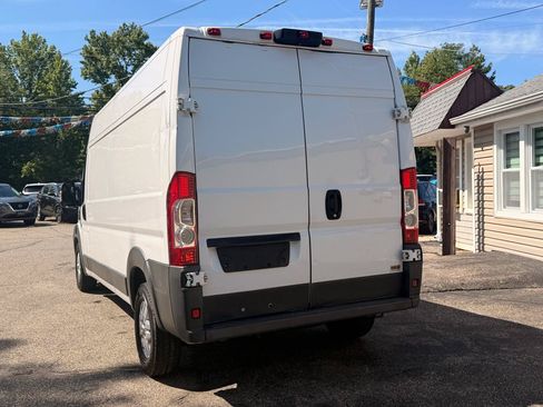 Used 2015 RAM ProMaster 2500 w/ Mopar Trailer Tow Group FWD image 5
