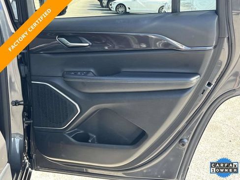 Certified 2021 Jeep Grand Cherokee L Laredo AWD/4WD image 23
