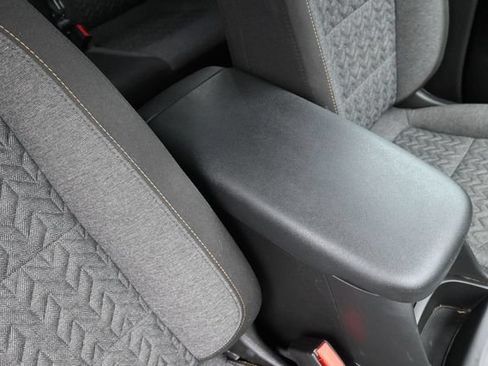 Used 2022 Chevrolet Equinox LT FWD image 36