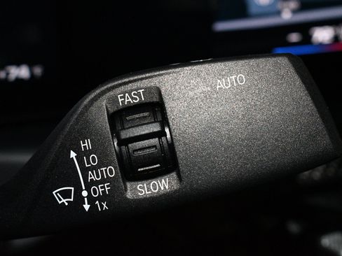Used 2025 BMW M3 Competition AWD/4WD image 28