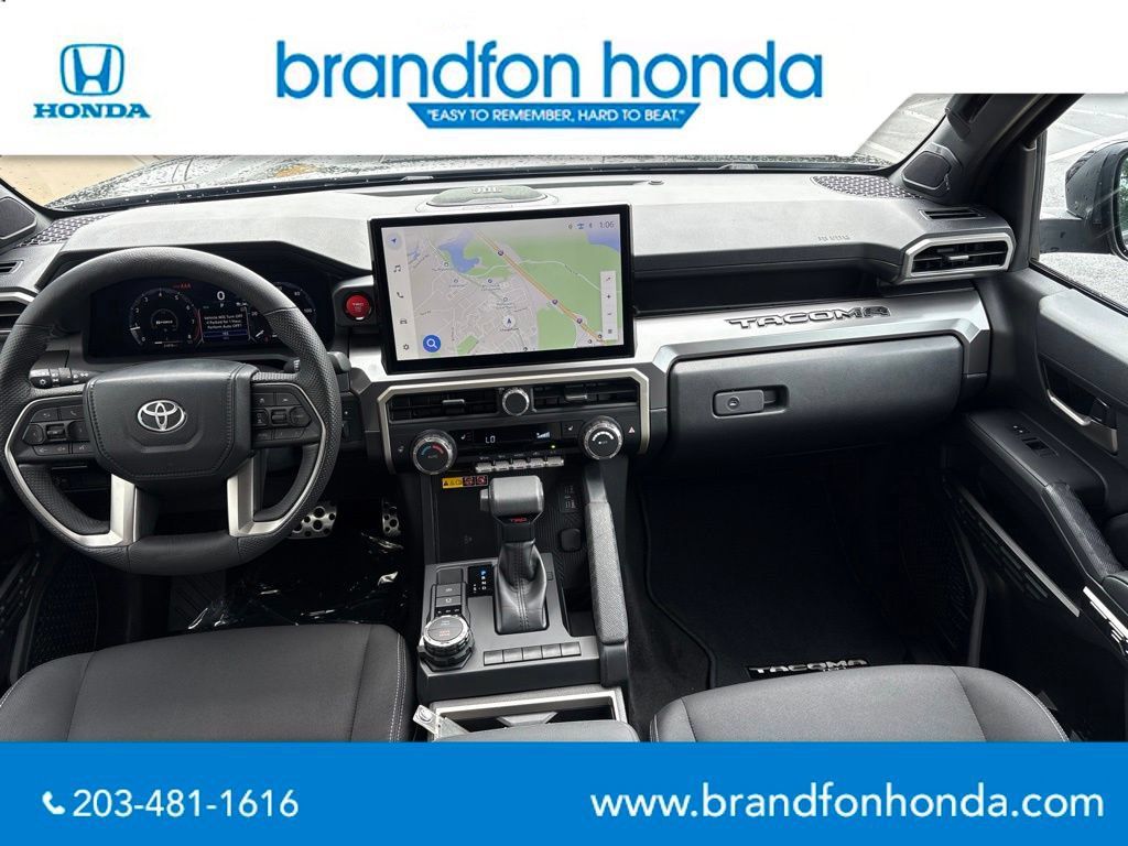 Used 2024 Toyota Tacoma TRD Sport AWD/4WD image 12