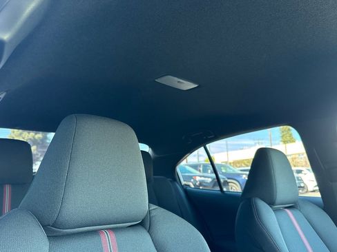 Certified 2025 Toyota Corolla SE image 22