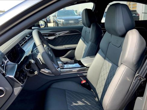 New 2025 Audi S8 image 7