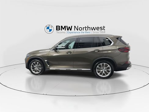 New 2026 BMW X5 xDrive50e AWD/4WD image 11