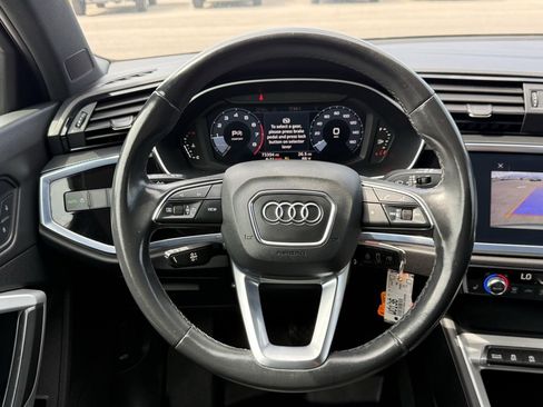 Used 2021 Audi Q3 2.0T Premium image 17