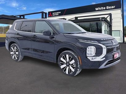 New 2026 Mitsubishi Outlander SE