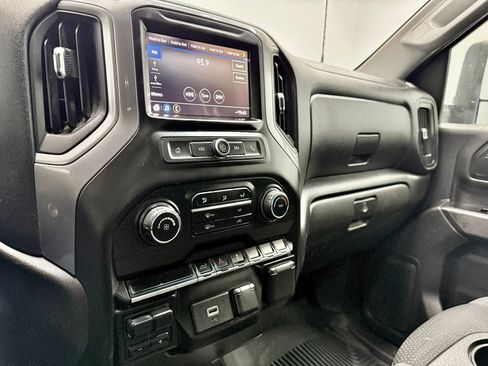 Used 2020 Chevrolet Silverado 2500 W/T w/ WT Convenience Package image 14