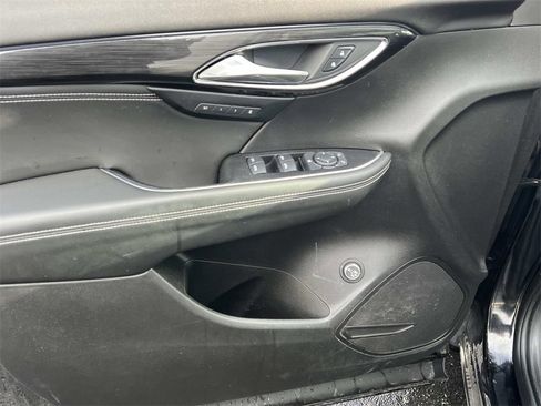 Used 2023 Buick Envision Essence w/ Sport Touring Package image 14