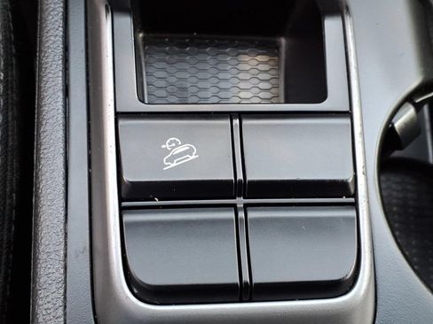 Used 2018 Hyundai Tucson SE w/ Cargo Package FWD image 5