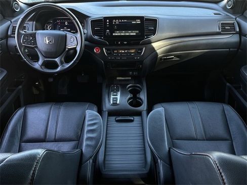 Used 2022 Honda Passport TrailSport image 11