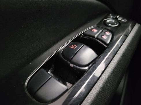 Used 2024 Nissan Altima 2.5 SR w/ SR Premium Package FWD image 27