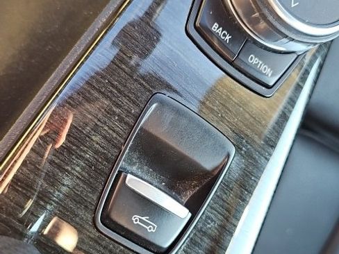 Used 2019 BMW 430i Convertible image 23