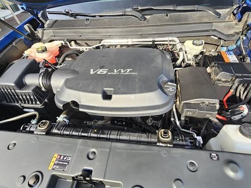 Used 2018 GMC Canyon SLE w/ SLE Convenience Package image 9