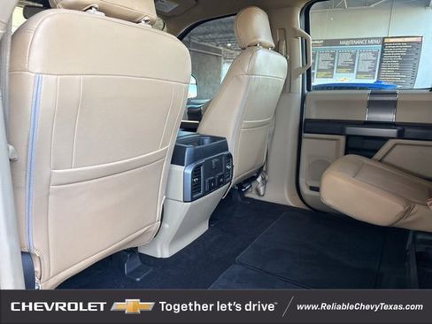 Used 2019 Ford F150 XLT w/ Equipment Group 302A Luxury image 11