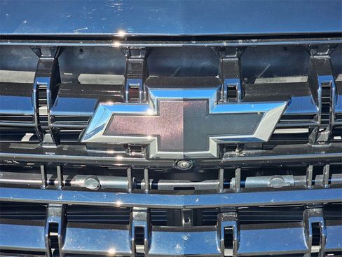 Used 2025 Chevrolet Tahoe Z71 w/ Z71 Off-Road Package image 10