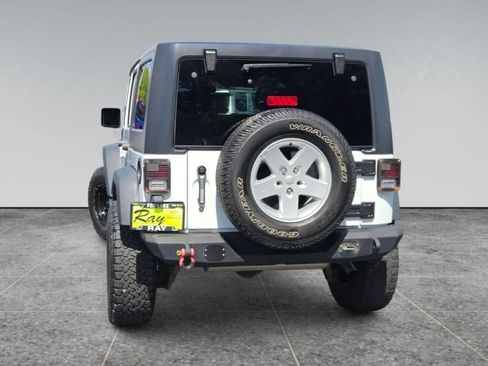 Used 2018 Jeep Wrangler Unlimited Sport S AWD/4WD image 7