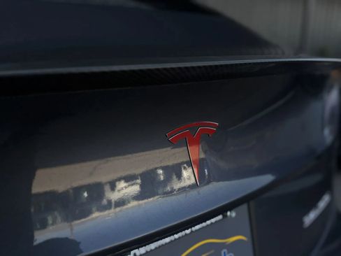 Used 2023 Tesla Model 3 Performance image 35