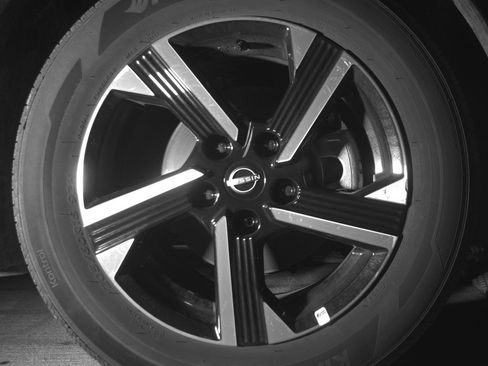 Used 2025 Nissan Sentra SV FWD image 13