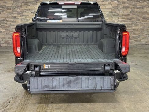 Used 2020 GMC Sierra 1500 SLT w/ SLT Premium Package image 8