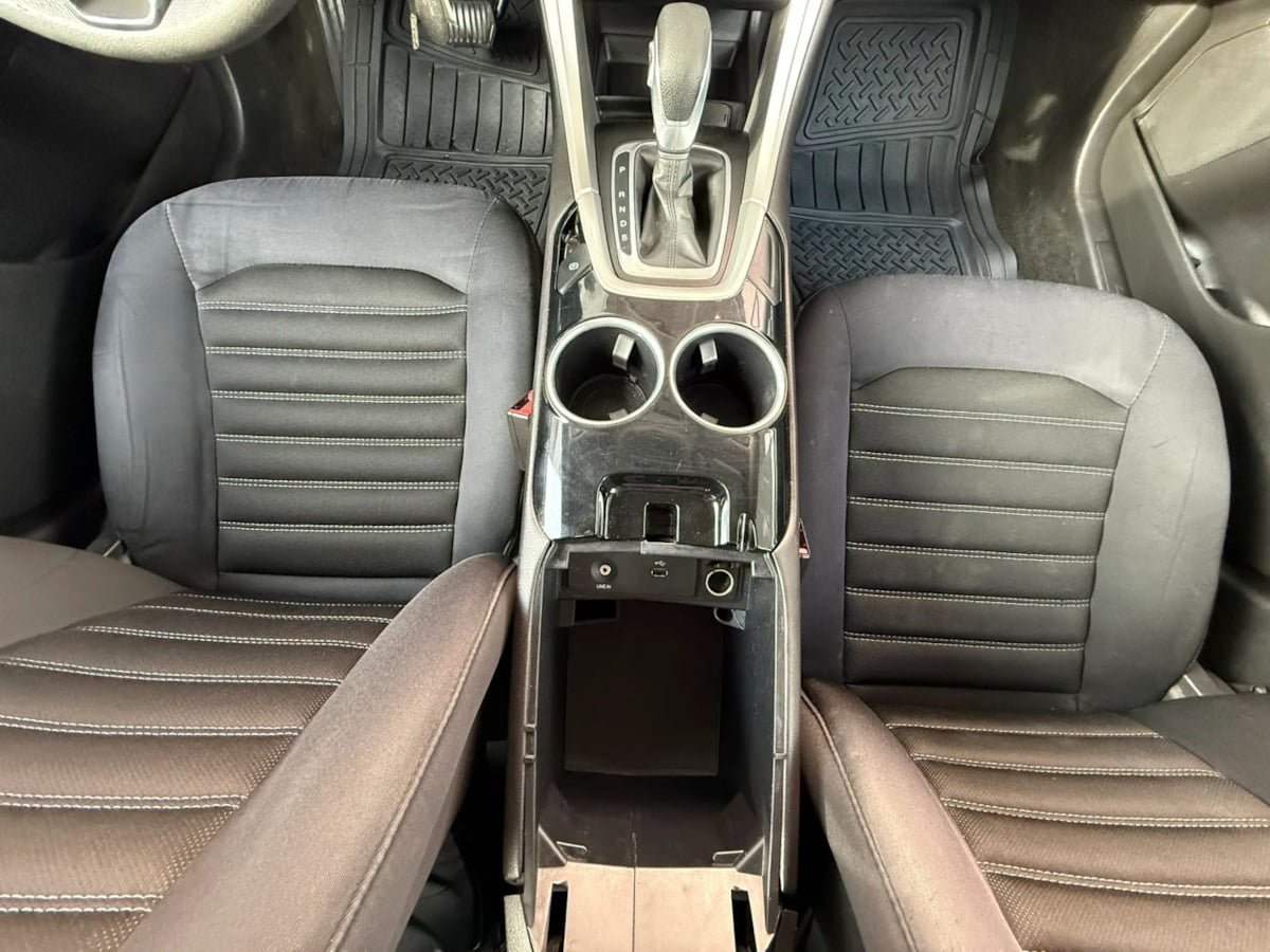 Used 2014 Ford Fusion SE FWD image 48