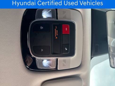 Certified 2025 Hyundai Tucson SE image 30